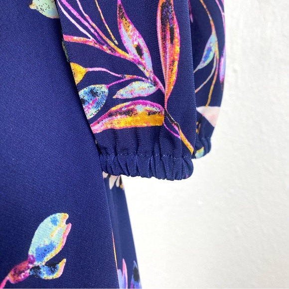 Eliza J Faux Wrap Dress 3/4 Sleeve V-Neck in Bright Tropical Style Floral Print - Picture 11 of 16